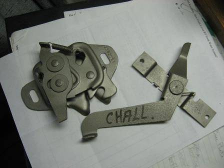Challenger Latches 1.jpg