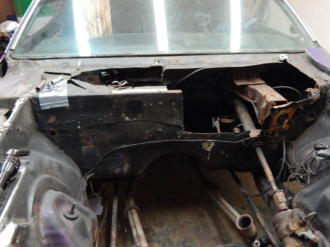Challenger motor 013.jpg