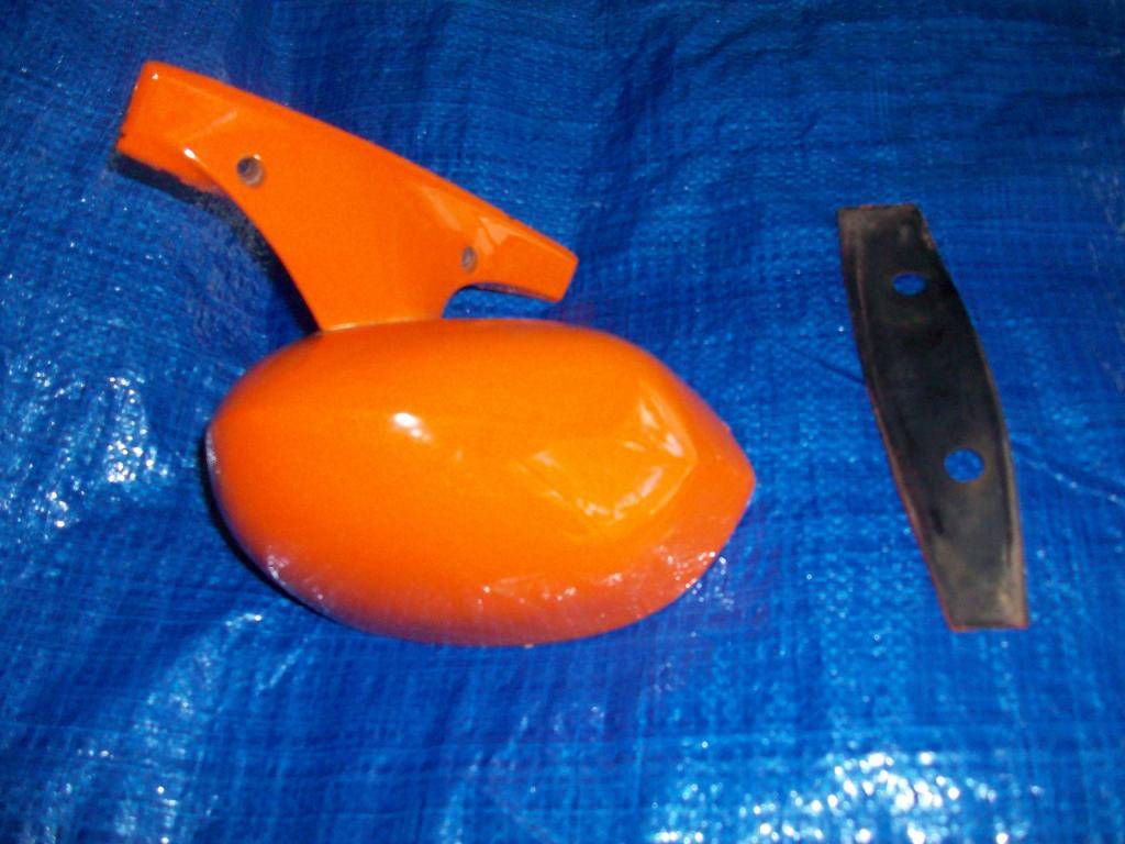 Challenger Parts 002.jpg