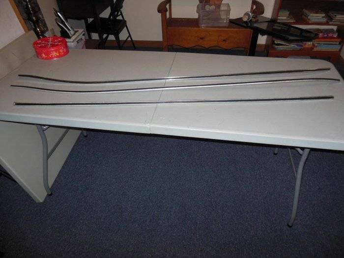 Challenger side molding.jpg