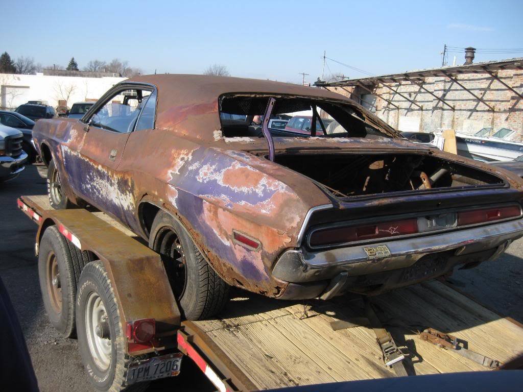 Challenger4406pack054.jpg
