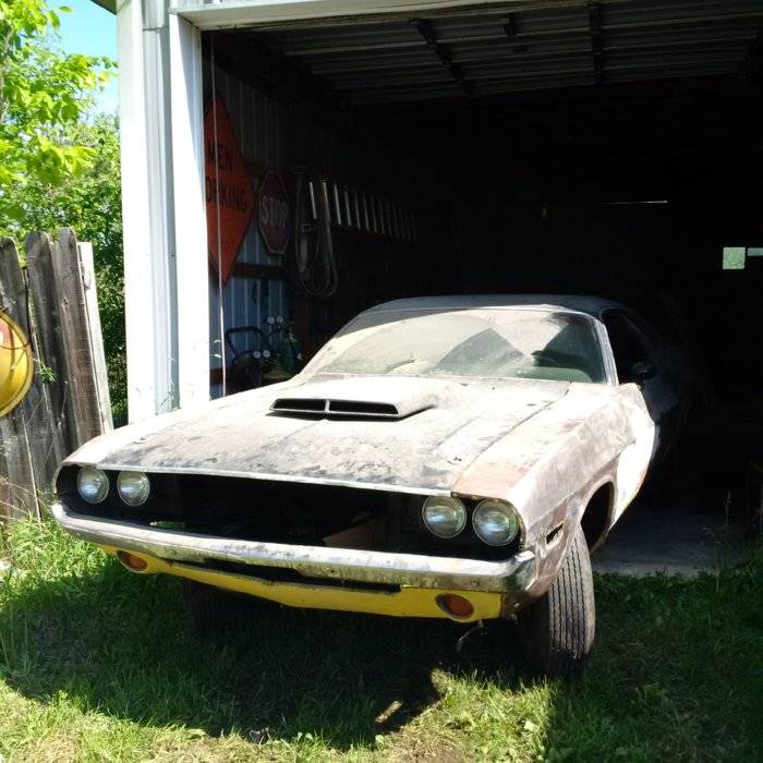 CHALLENGEROUTOFGARAGE.jpeg
