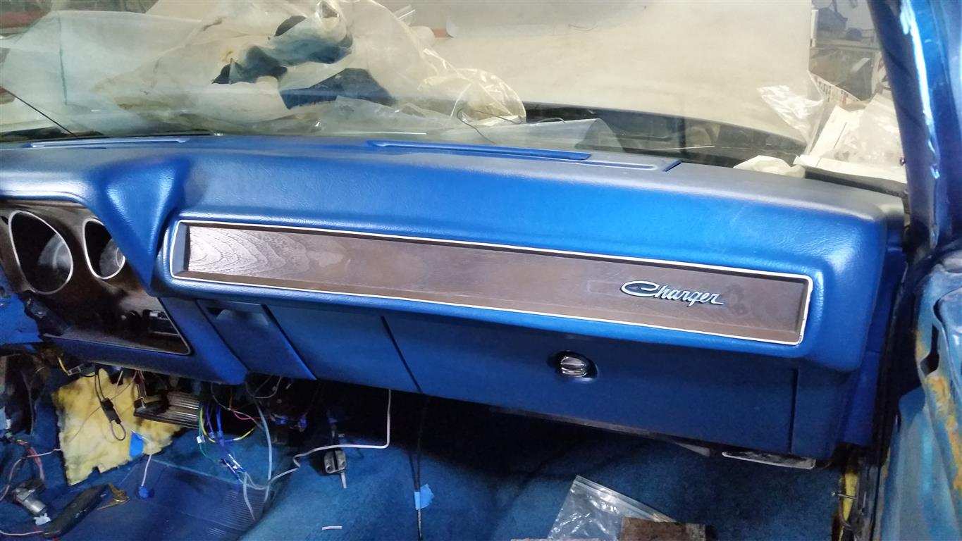 Charger Dash 2 (Medium).jpg