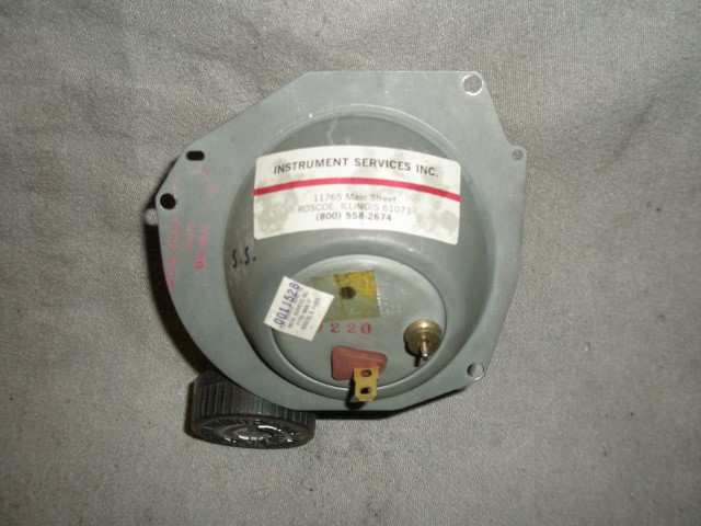 CLOCK 71-74 B Body 002 (Small).JPG