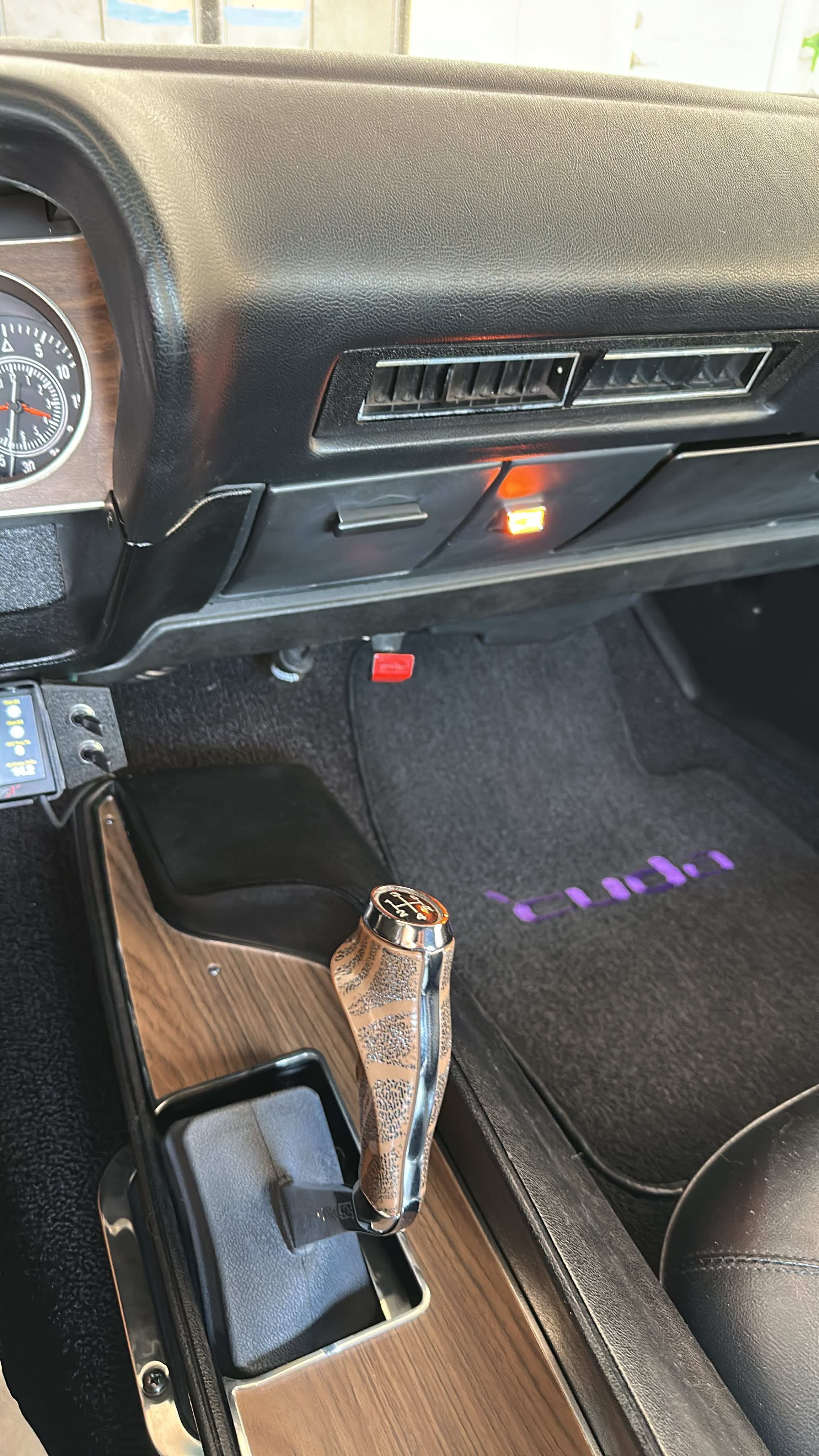 Console & Dash REVERSE Light Installed 1.jpeg
