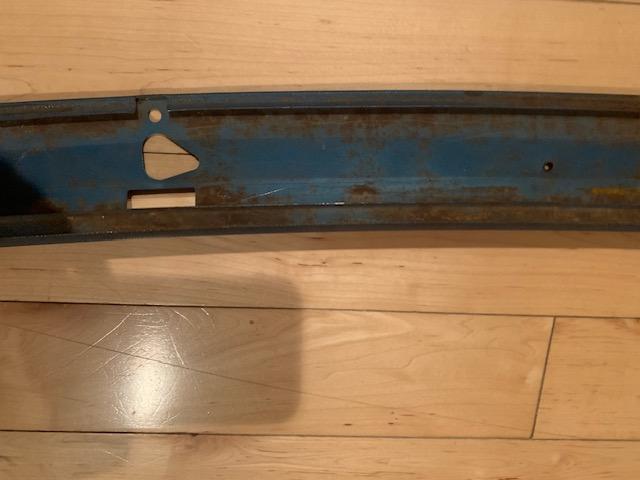 convertible header trim........jpg