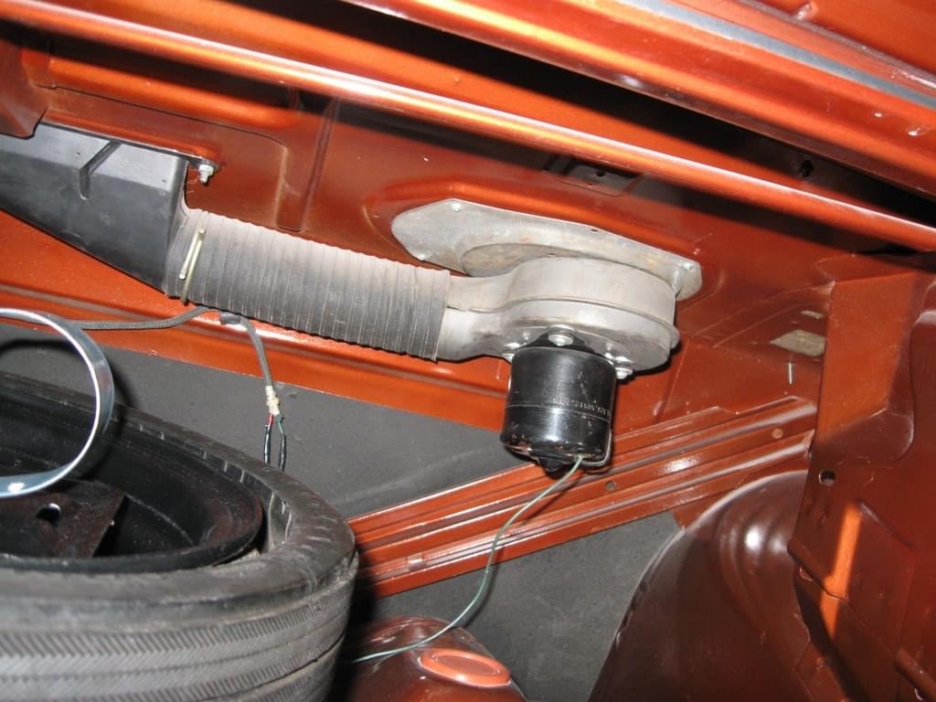 Defogger_Single Rear Speaker.jpg