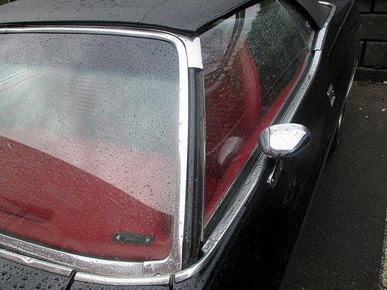 Dodge Challenger.jpg