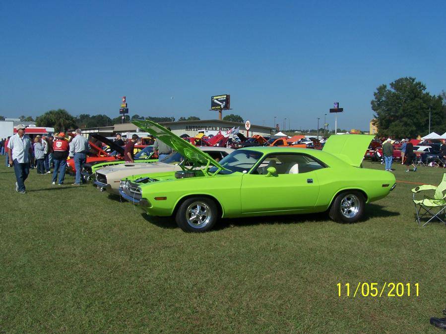 Don Garlits Mopar Show 001.jpg