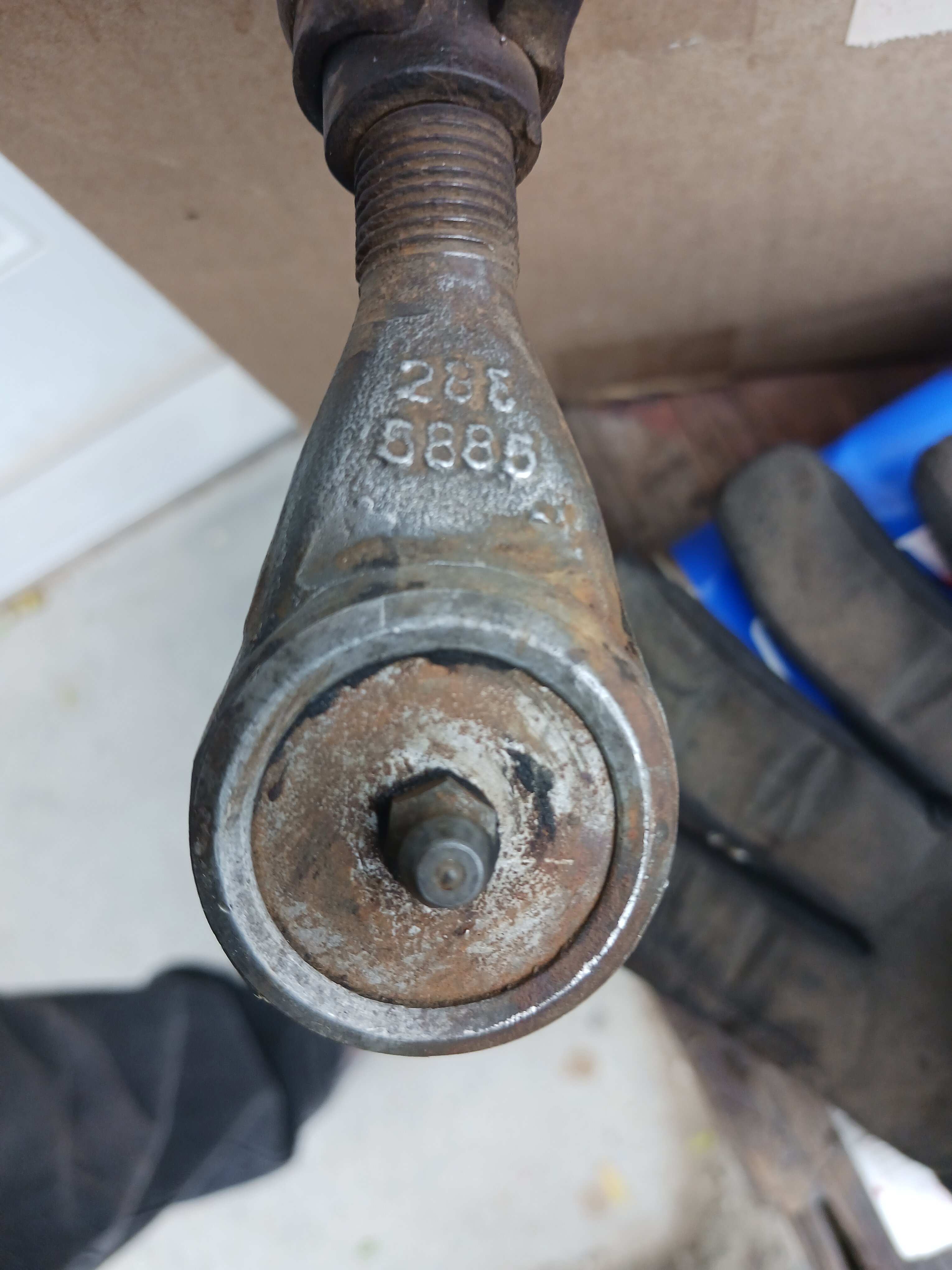 DS Outer Tie Rod 2.jpg