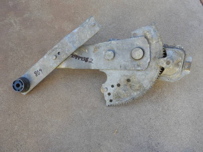 FOR SALE 197074 Challenger Right Quarter Window Regulator 2999382