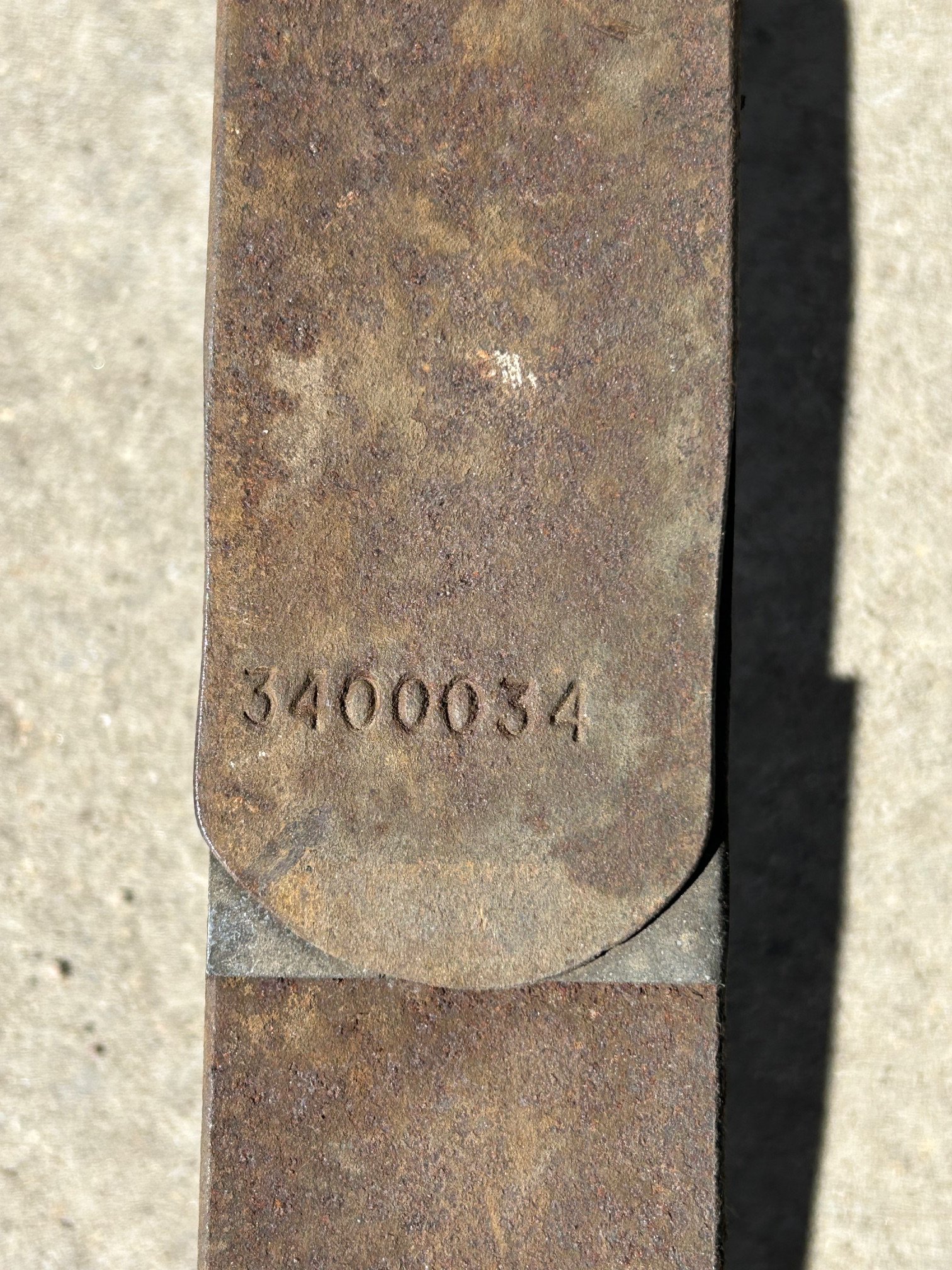 E-Body Leaf Spring 2.jpg