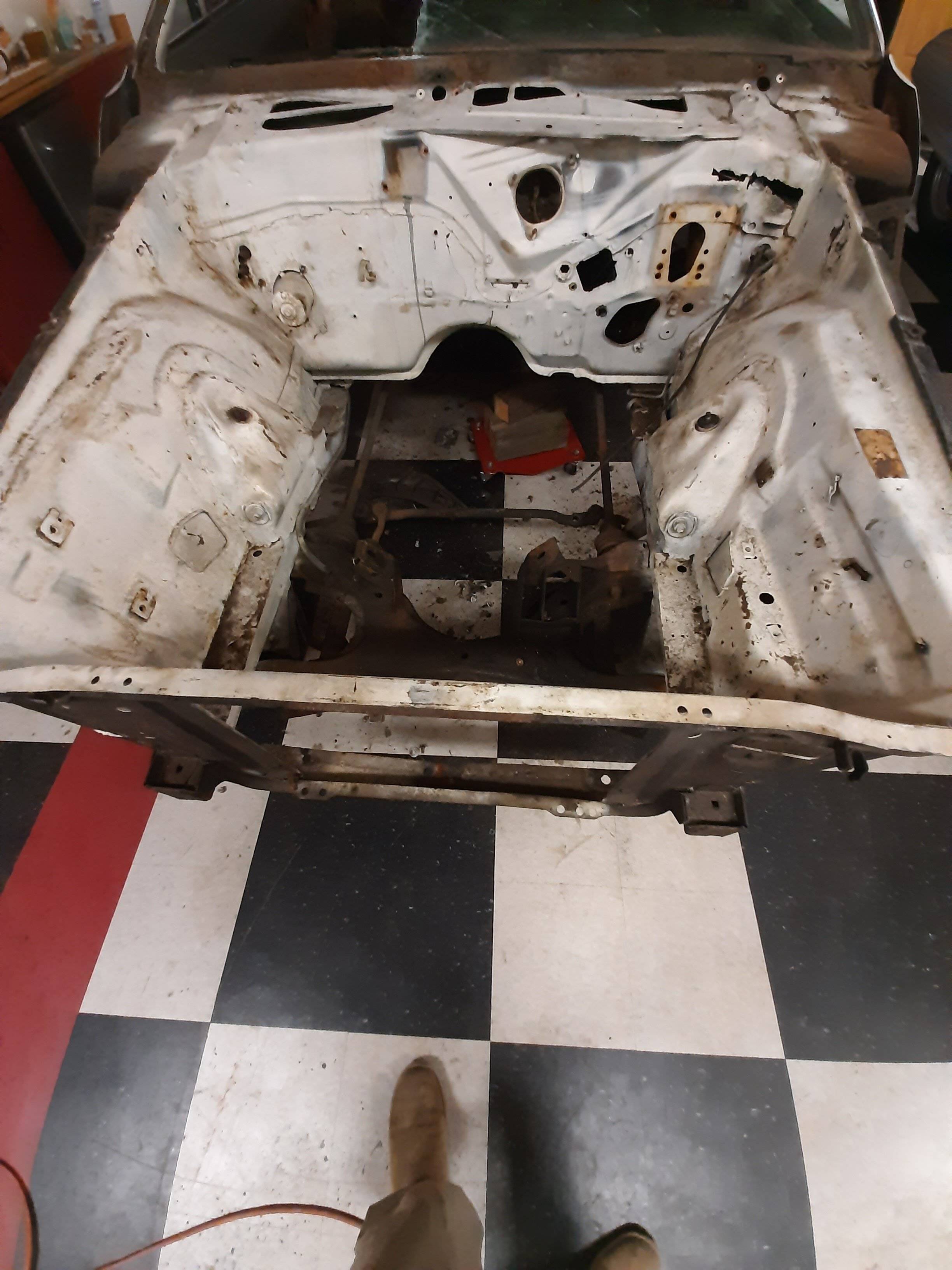 engine bay.jpg