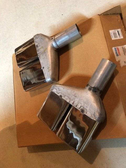 exhaust tip 1.jpg