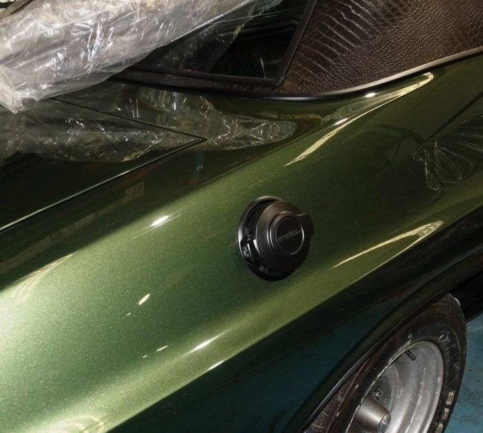 F8black.jpg