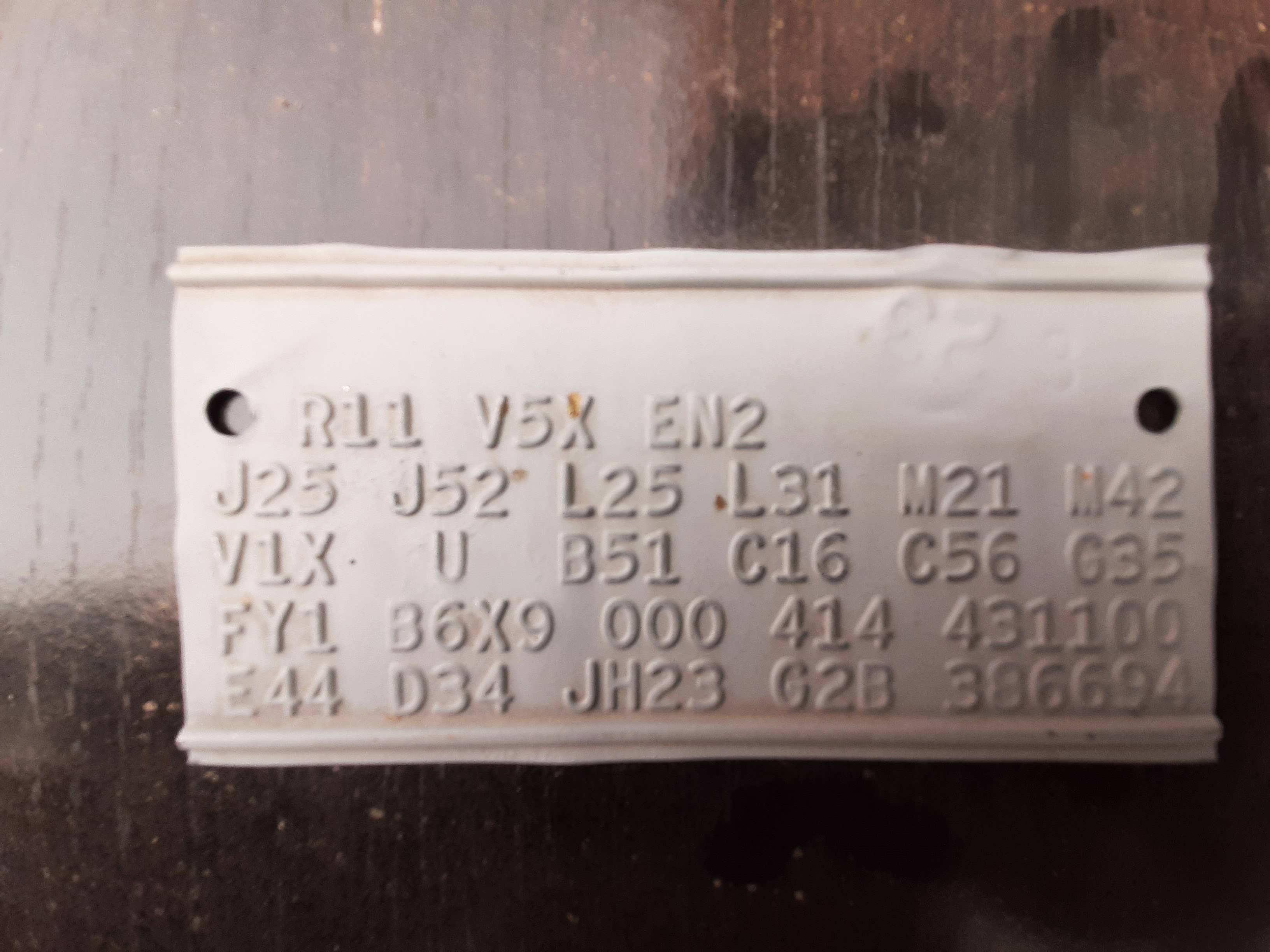 Fender Tag.jpg