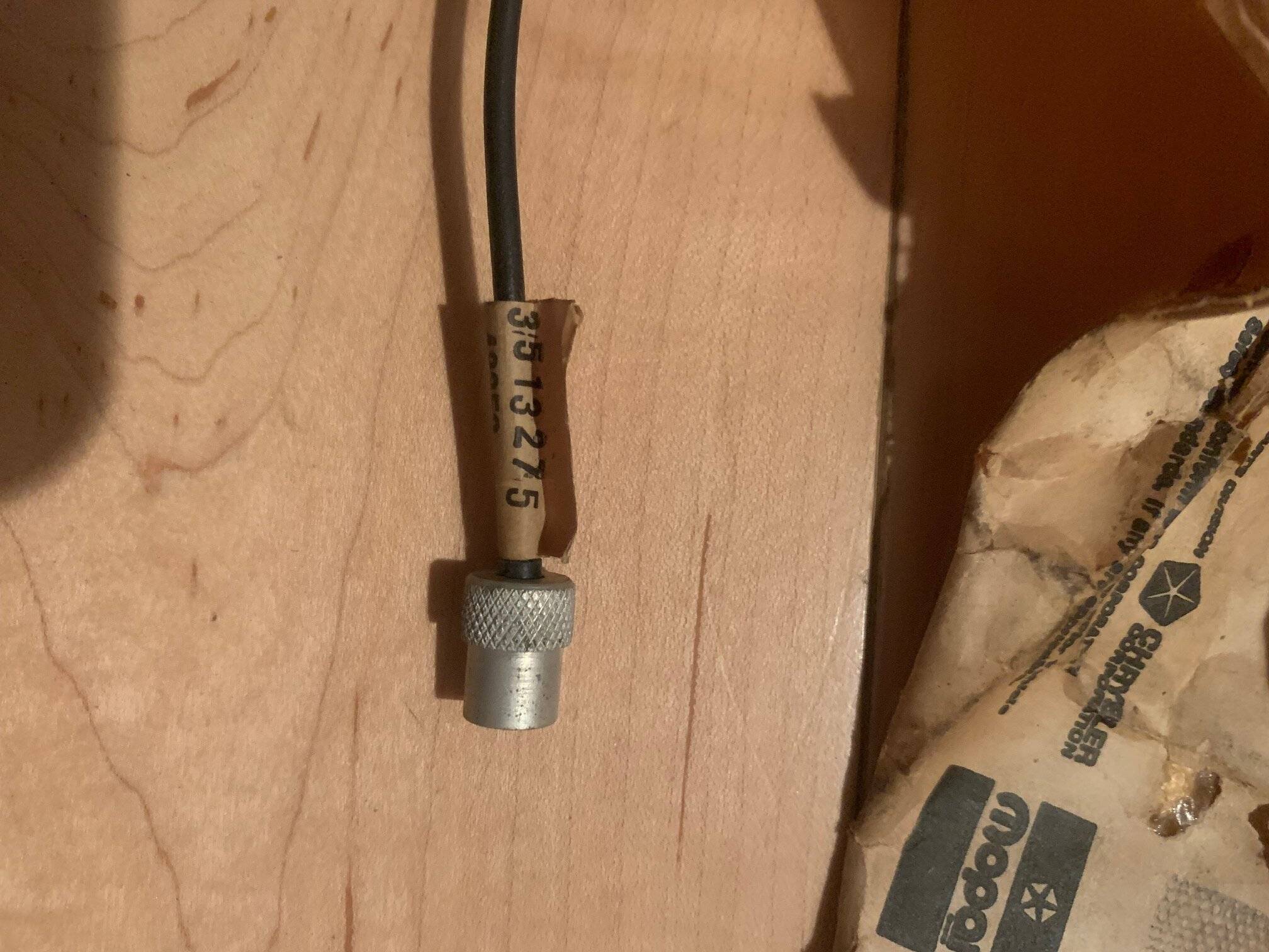 fender top turnsignal cable nos..jpg fender top turnsignal cable nos..jpg