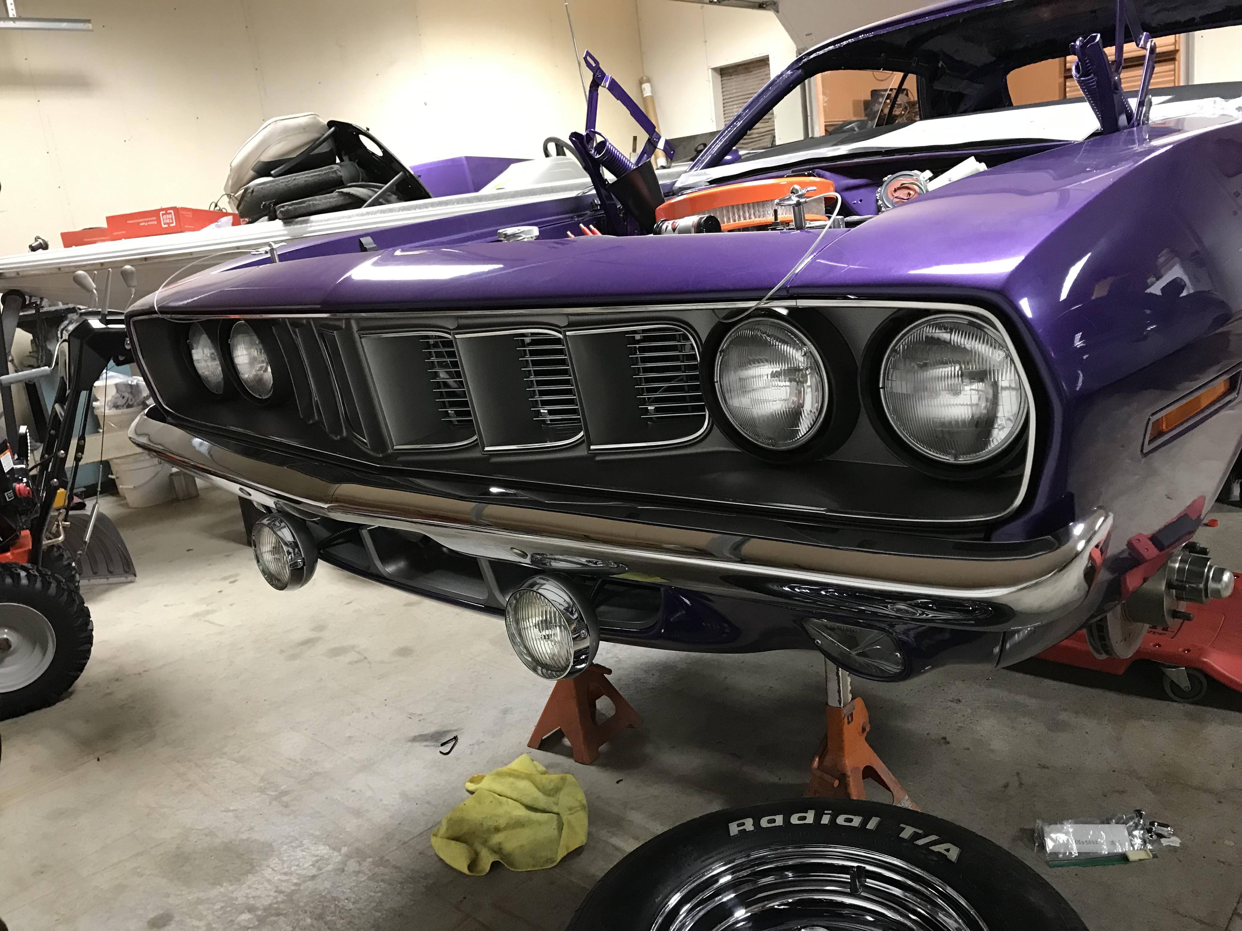 Front of 71 Barracuda.jpg