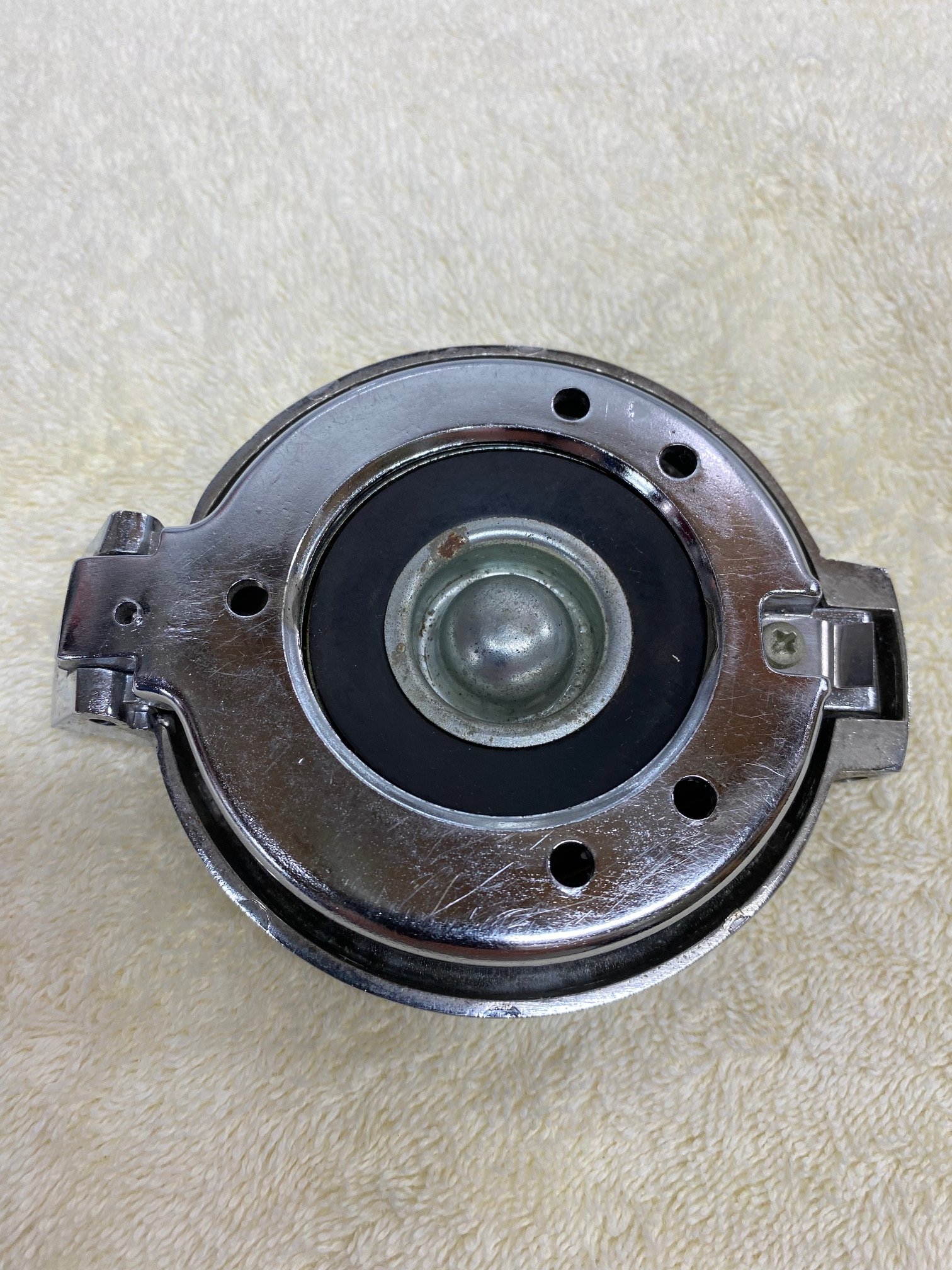 Fuel cap 5.jpeg