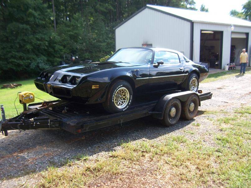 garland bennett's 1979 trans am 516.jpg