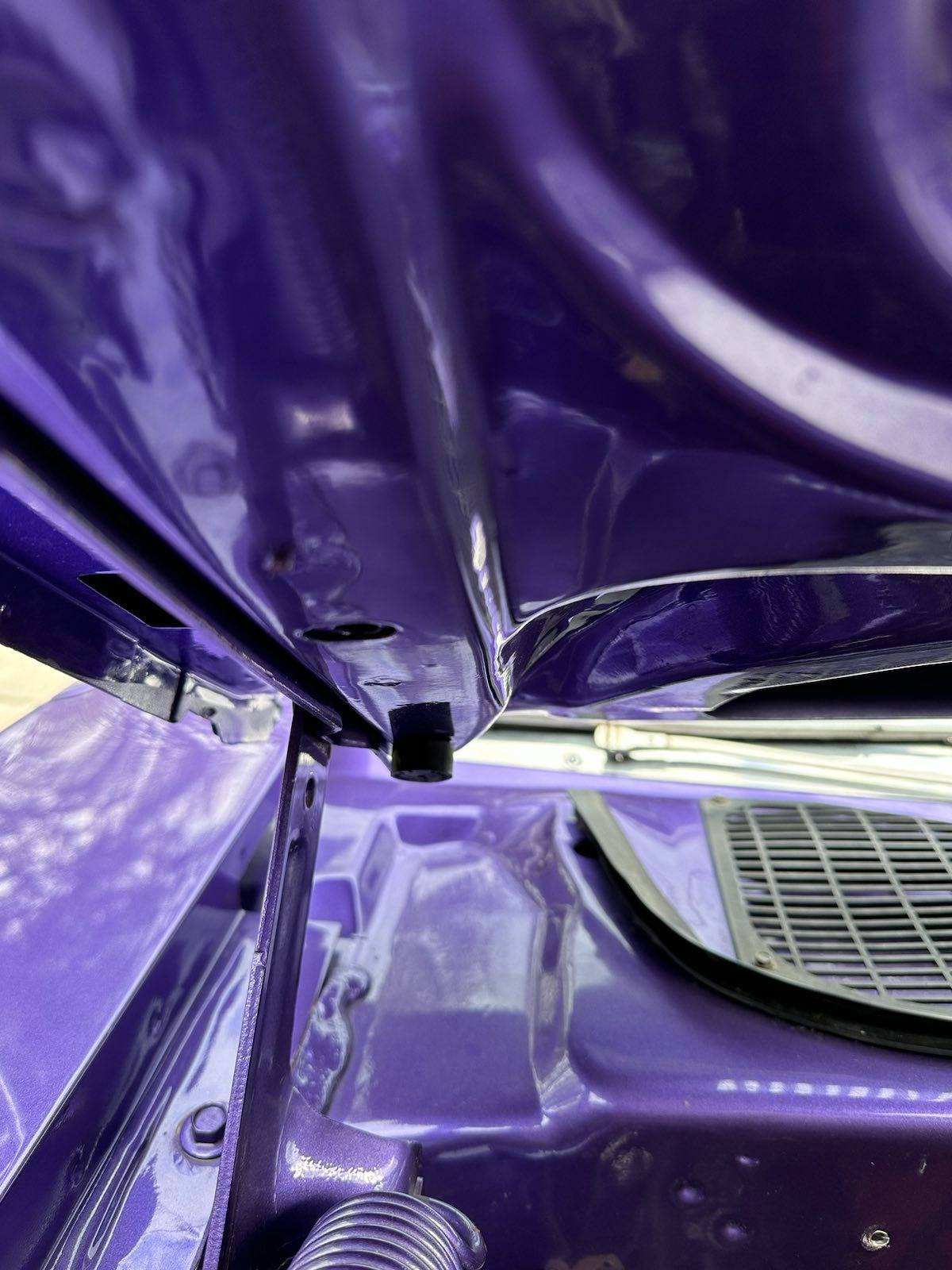 Hood Rear Bumper Right.jpg