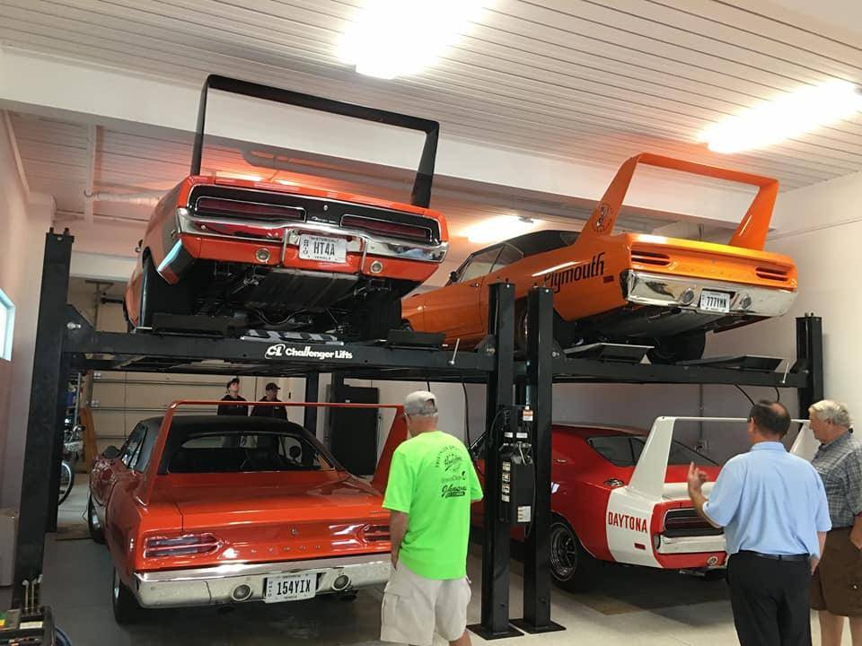 IAN Wing Cars in Fort Myers.jpg