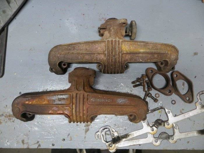SOLD - 360 Exhaust Manifolds $50 + honest shipping | For E Bodies Only