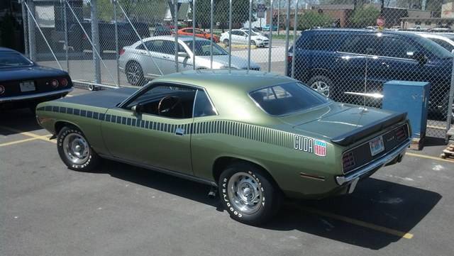 70 Aar Cuda F4 Green Auto Console Black Interior Older