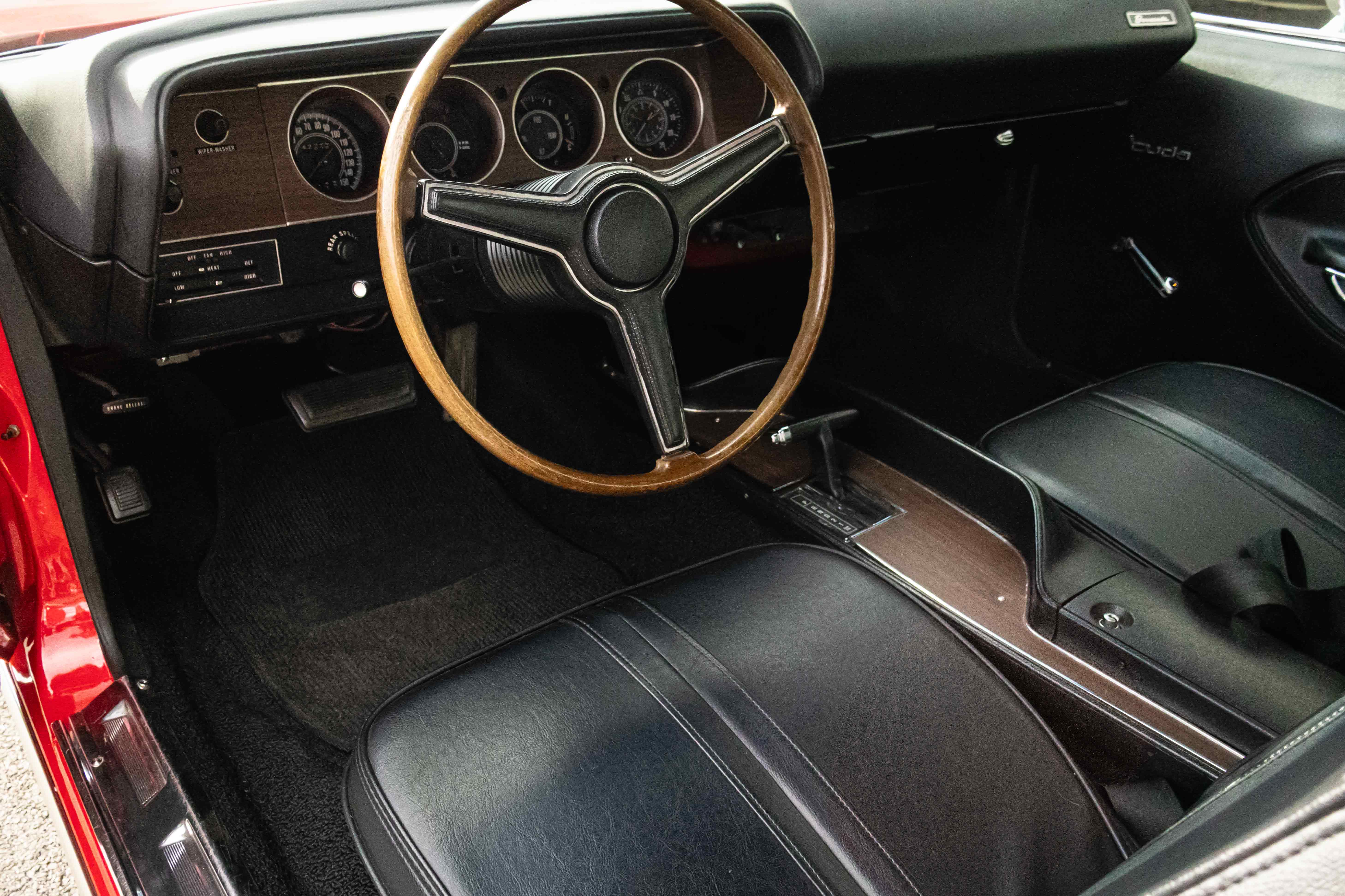 Interior.jpg