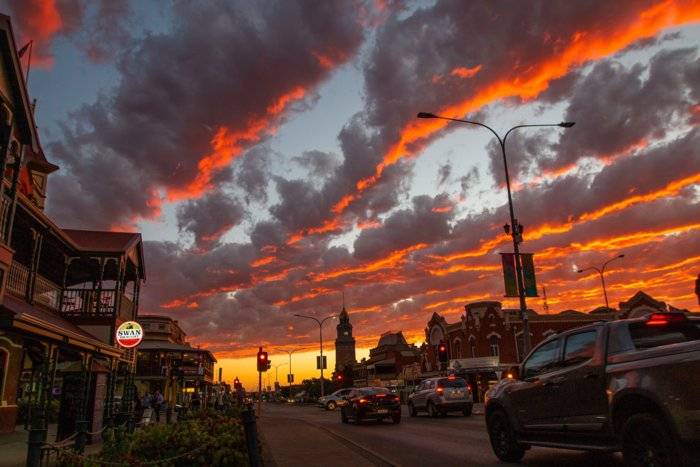 kalgoorlie sunset.jpg