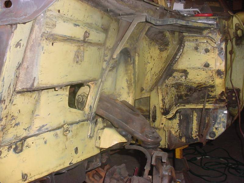 lft side inner fender outside clean 2.jpg