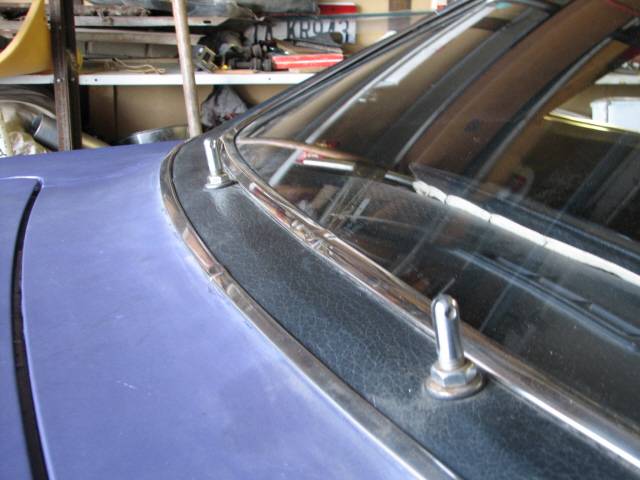 Louver stud.jpg