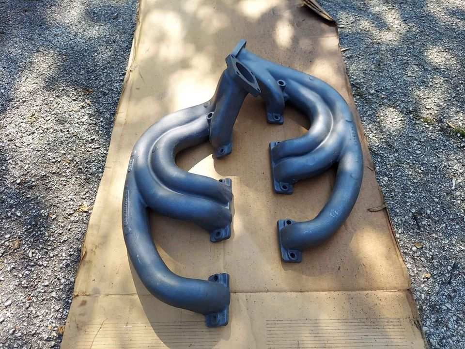 Max Wedge Exhaust A04.jpg