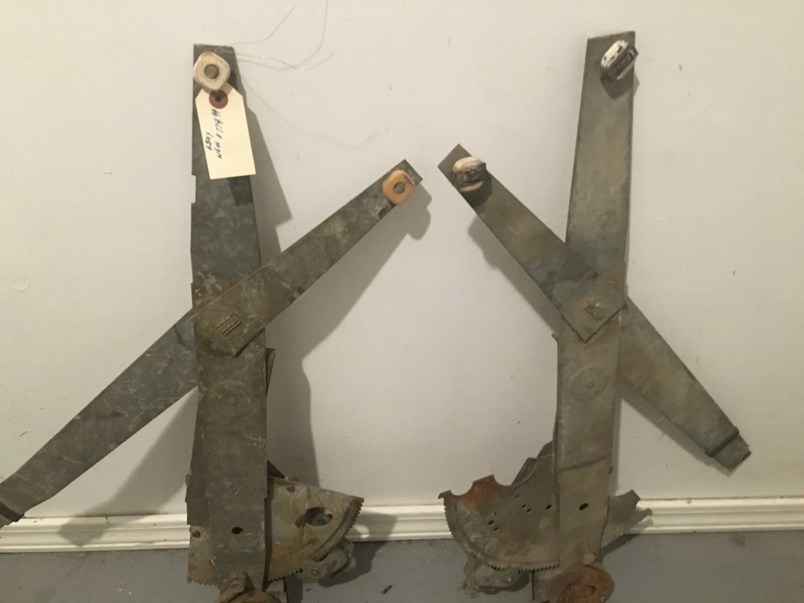 MOPAR 1971 - 74 Challenger Door Window Regulators.webp