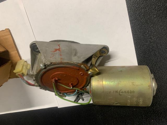 NOS 3441077 wiper motor......jpg
