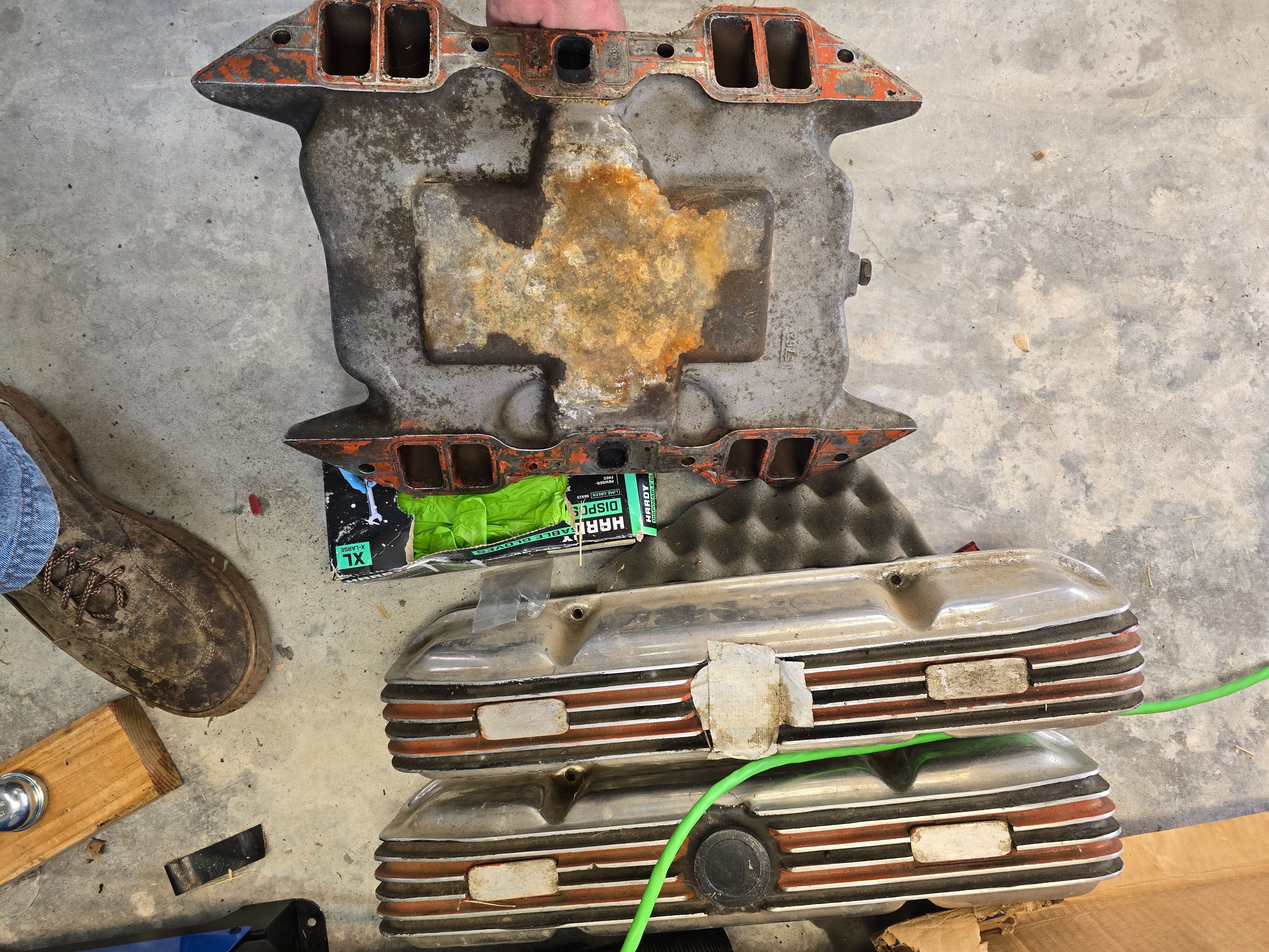 Offy intake and valve covers (3).jpg