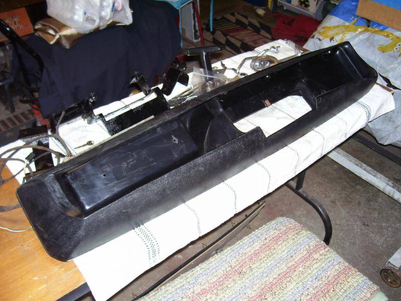 Parts Consol,Pistons,Oil Pan 06-17-2013 015.jpg