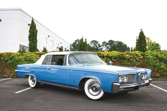 Phoenix%202017_282_Imperial_1964_Crown_Convertible_9243105242_Overall.jpg