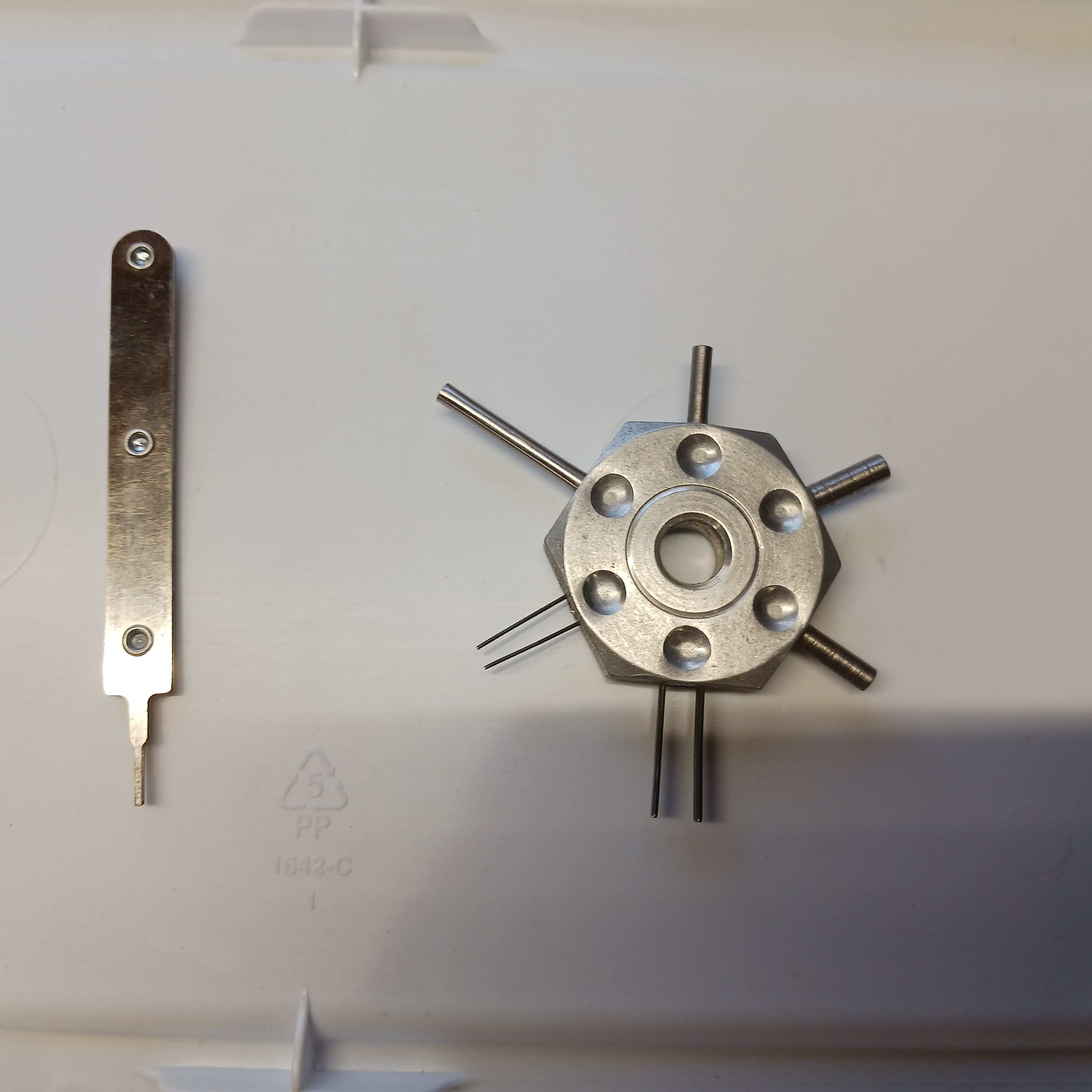 Plug Tool.jpg