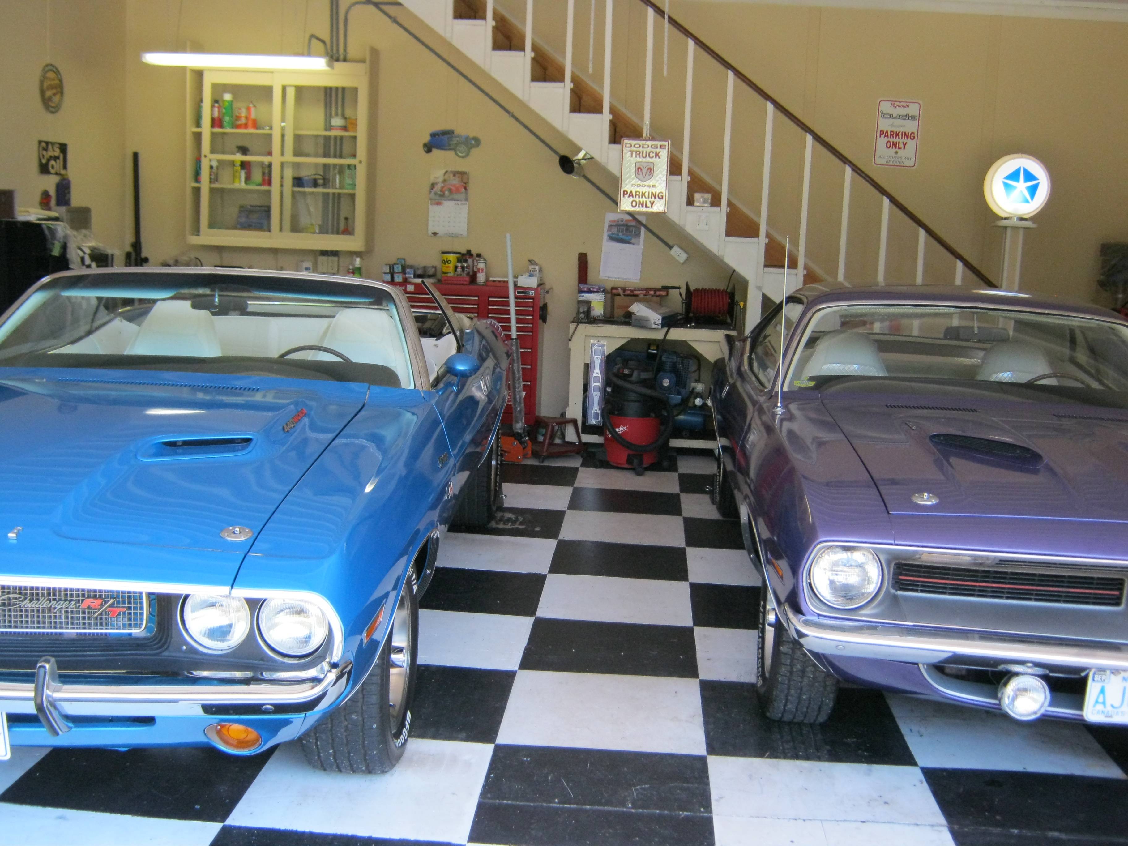 PlymDodGeorge Garage.JPG