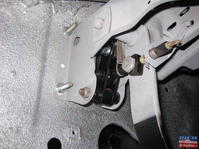 Power Brake Linkage 1970 Only with Spring.JPG