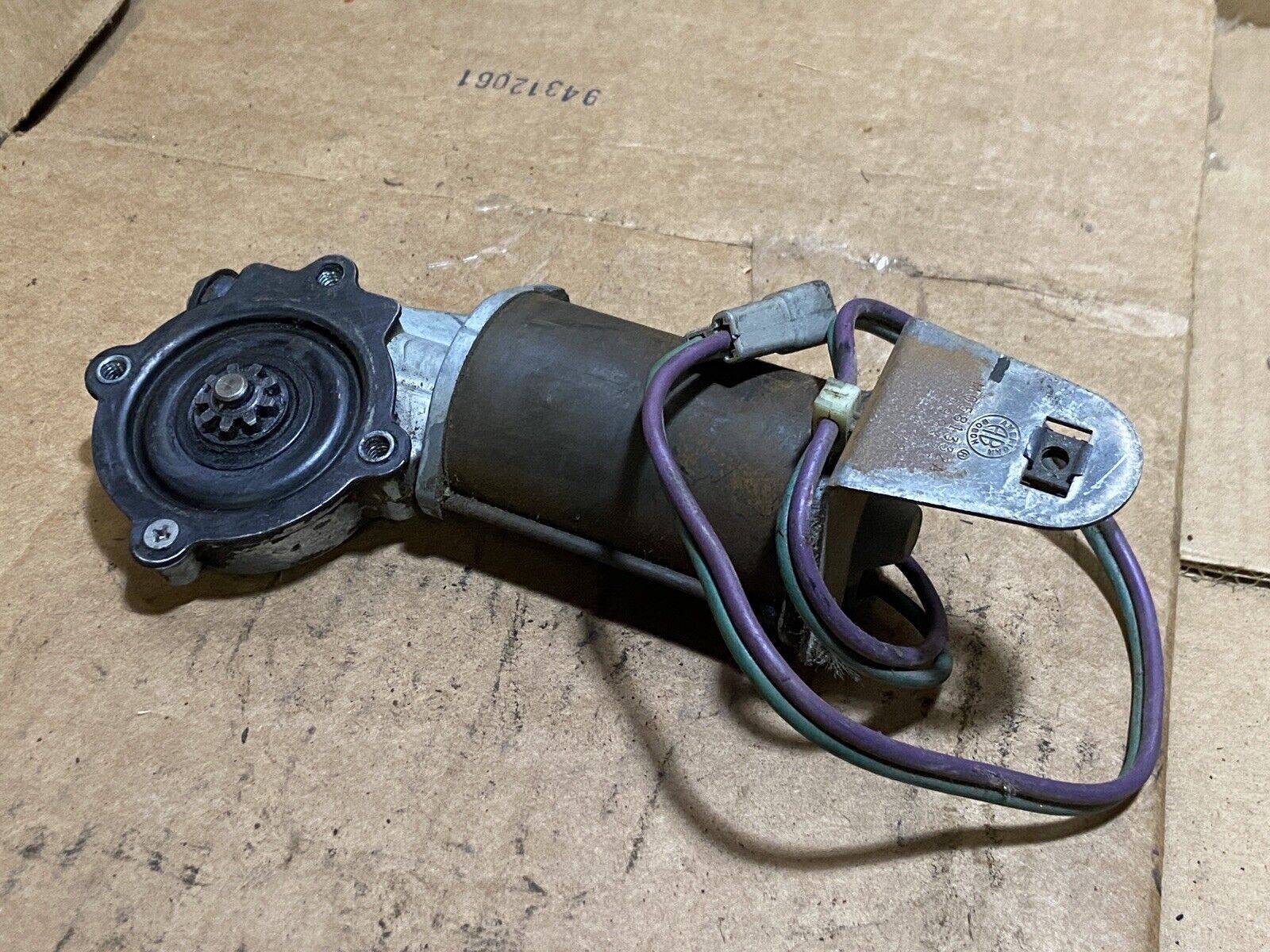 Power Window Motor and Bracket.jpg