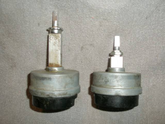Pumps Switches Bezels Misc 011 (Small).JPG