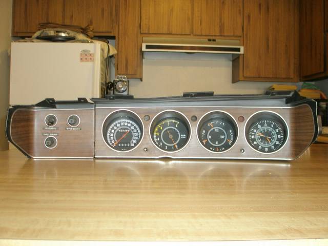 Rallye Gauges 70 Cuda 001 (Copy).JPG