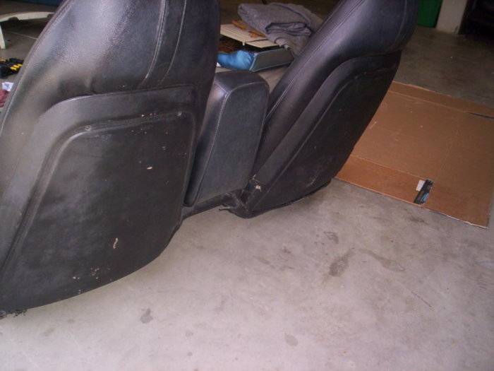 rare bench seat 009.JPG