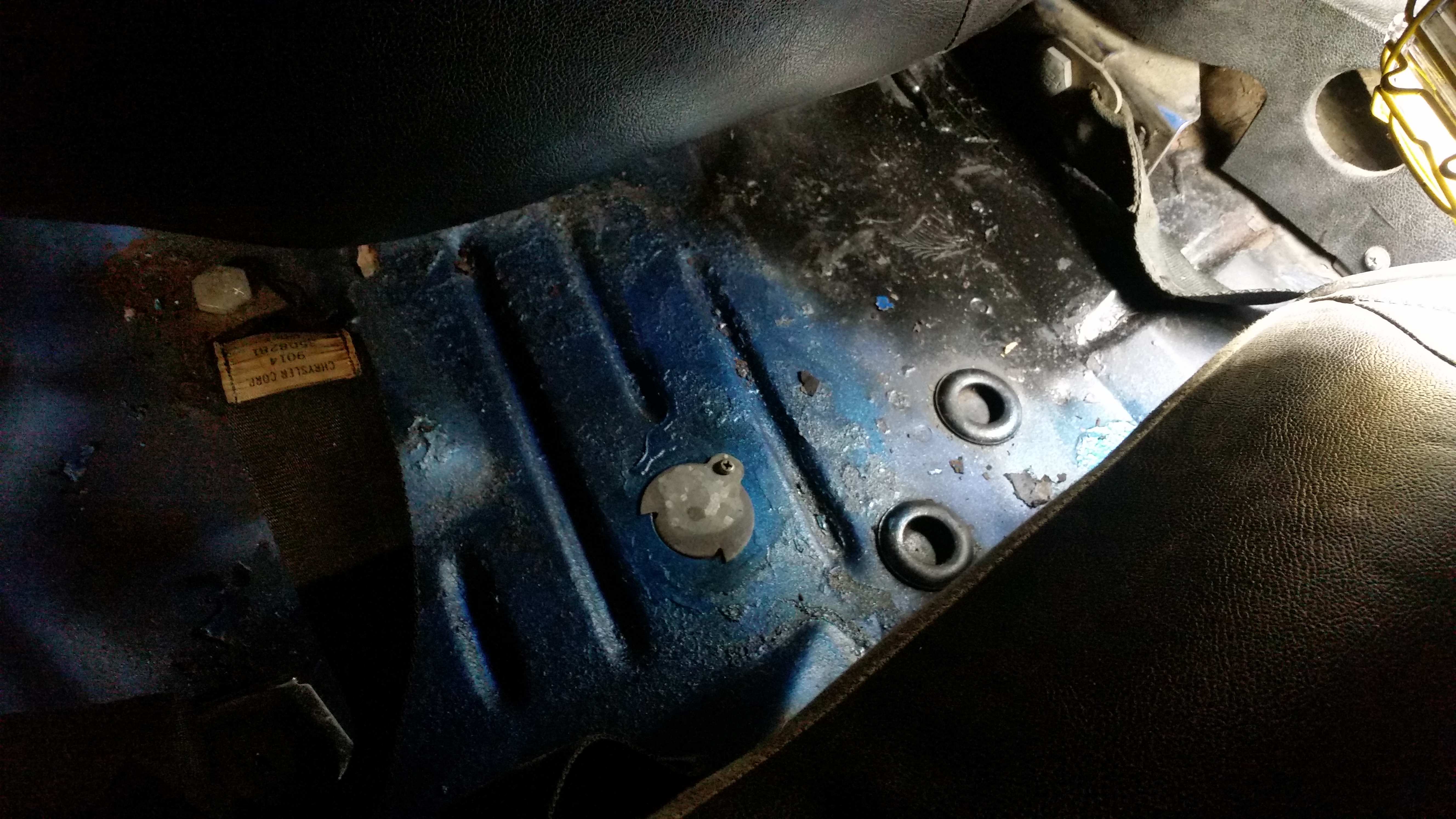 Rear Dvr Floor Pan.jpg