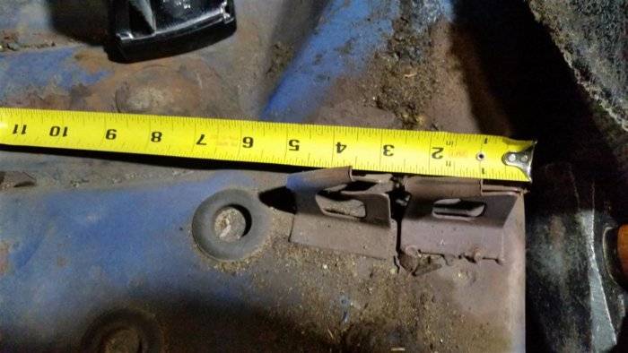 Rear Seat Brackets PS 2 (Medium).jpg