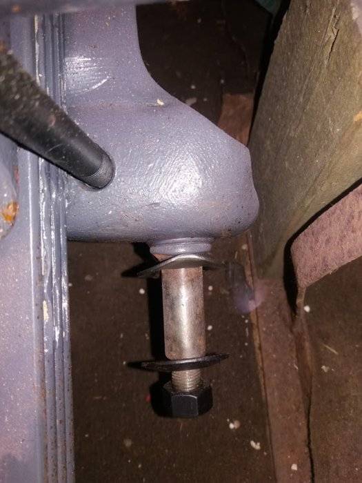 Rear shock lower mount.jpg