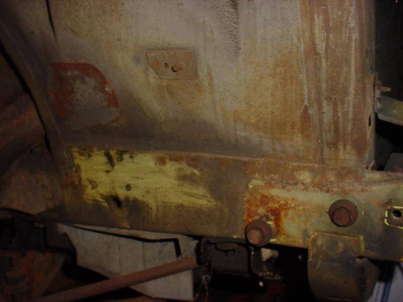Rt side frame rail inner fender.jpg