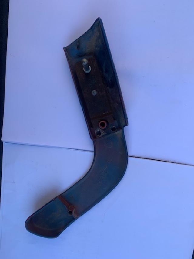 seat hinge..jpg